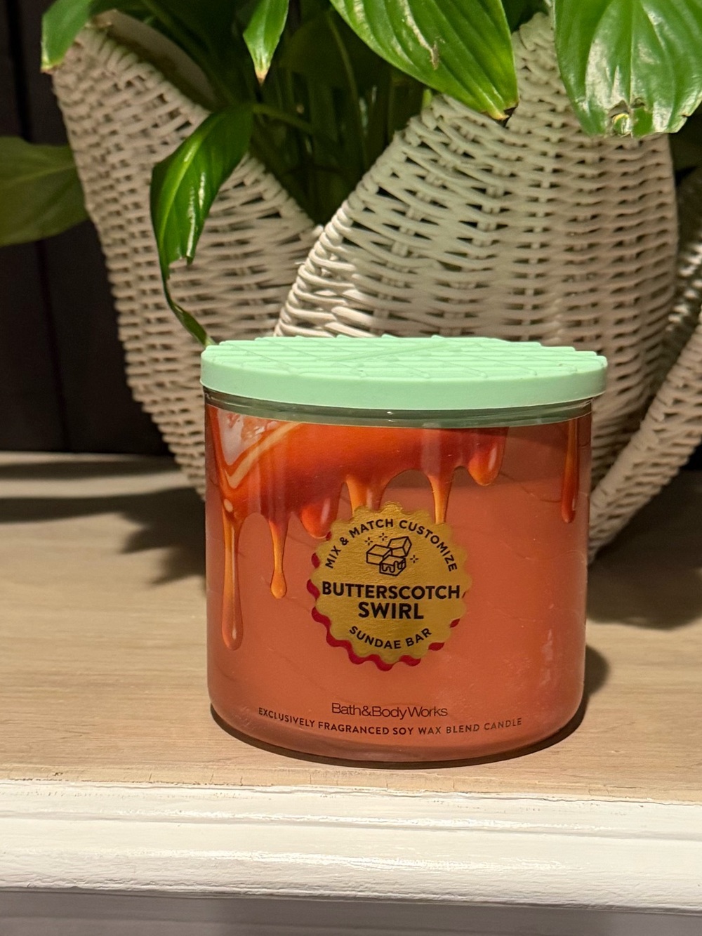 Bath & Body Works Butterscotch Swirl Candle - Mint Green Lid
